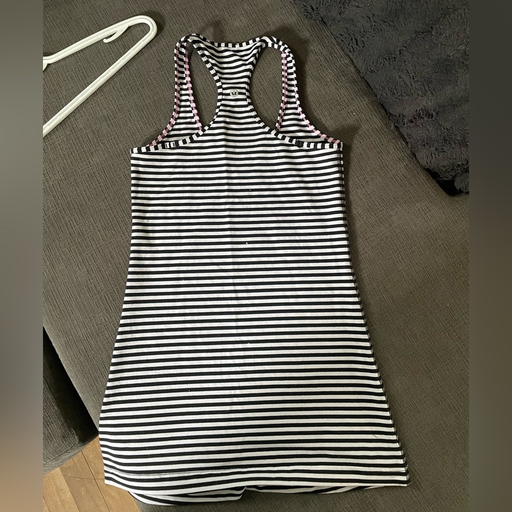 Lululemon racer back tank - Picture 3 of 3